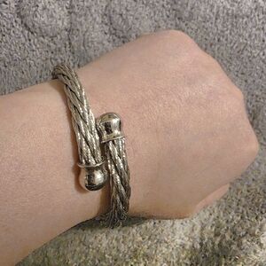 Knot Stainless Bangle